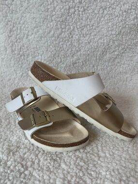 Birkenstock Arizona Split Birko-Flor White/Metallic Gold Sandal US 5-5.5/ EU 36
